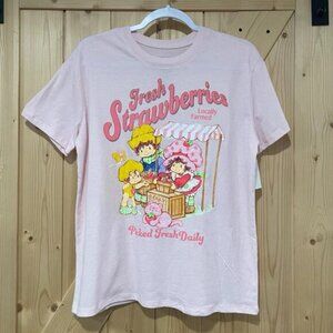 NEW 4-6 S Retro Strawberry Shortcake Women's Tee